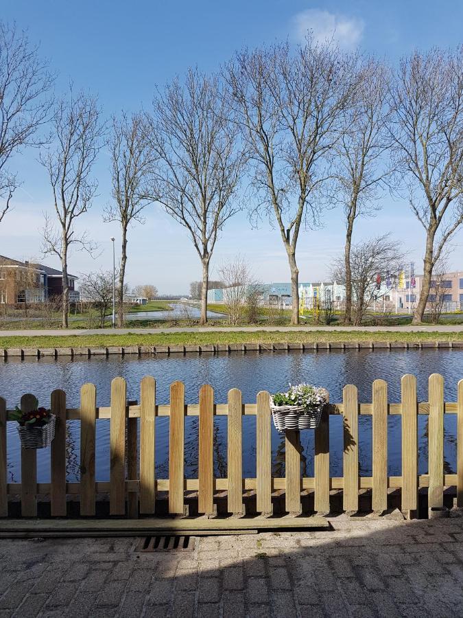 Hotel Logeren Op Dijk43 Broek op Langedijk Esterno foto